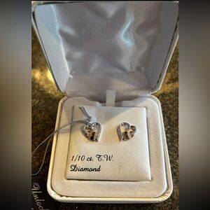 1/10 carat T. W. Diamond Heart Earrings- NEW WITH TAGS